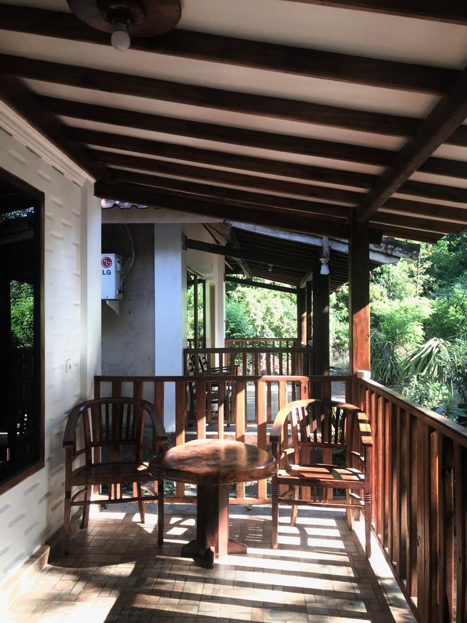 Pondok Wisata Gili Lampu Labuhan Pandan Экстерьер фото