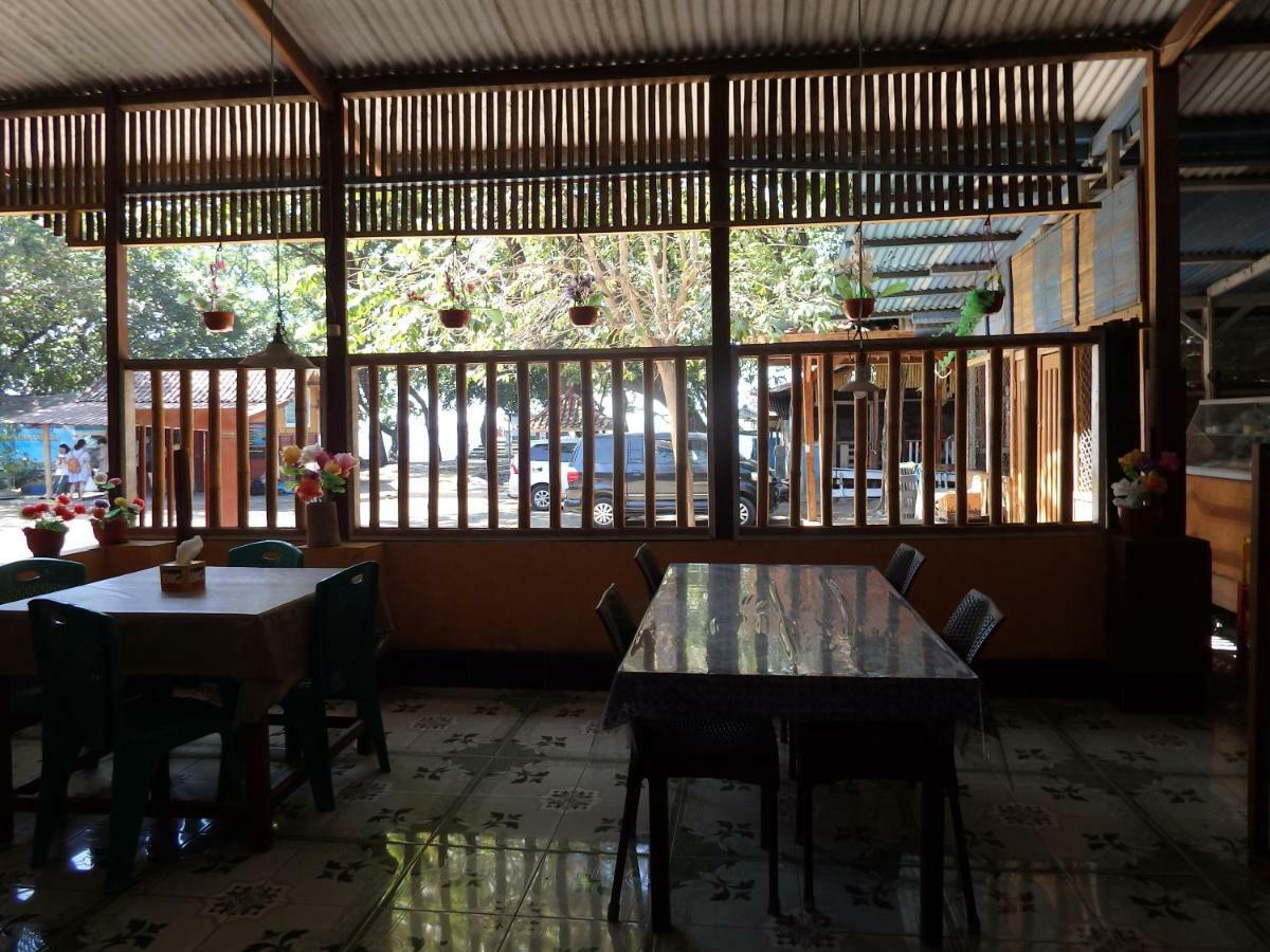 Pondok Wisata Gili Lampu Labuhan Pandan Экстерьер фото