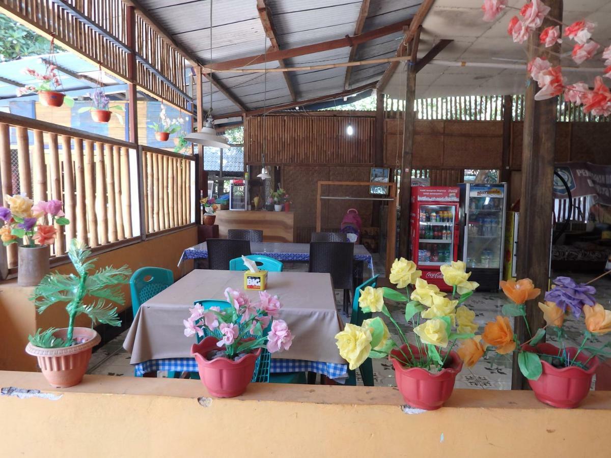 Pondok Wisata Gili Lampu Labuhan Pandan Экстерьер фото